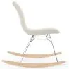 Cadeira de Balanço Minimalista Bouclé – Estilo Nórdico com Base de Madeira e Aço - Skögur image 7